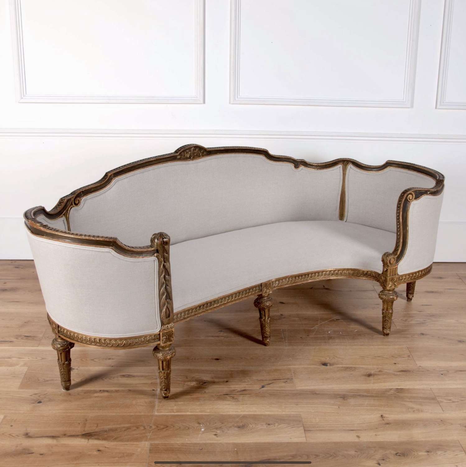 Rare 18th Century French Corbeille sofa