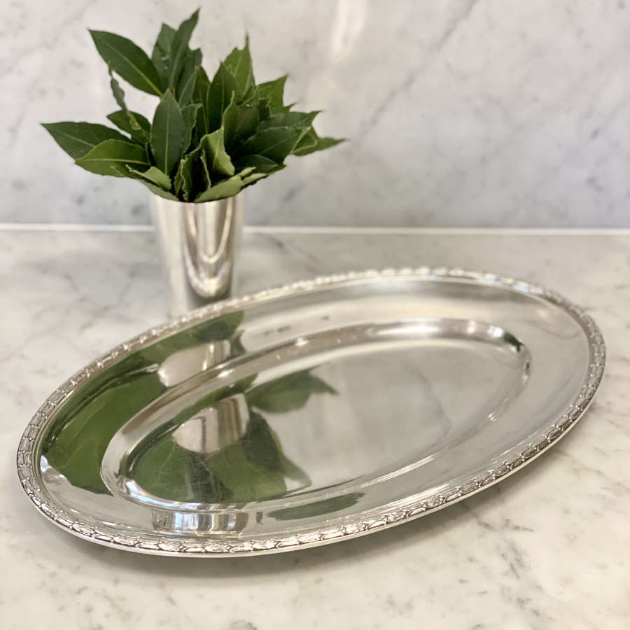 Oval laurel wreath rimmed silver plated platter