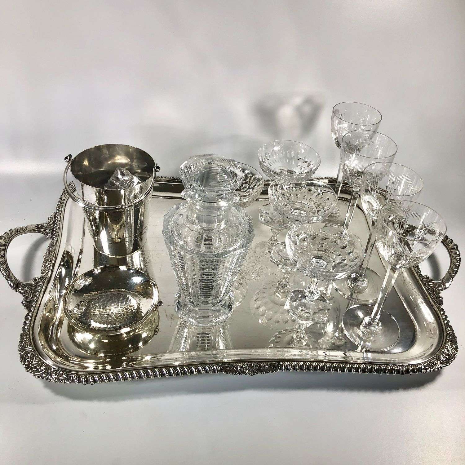 Large Victorian silver plated twin handled serving tray