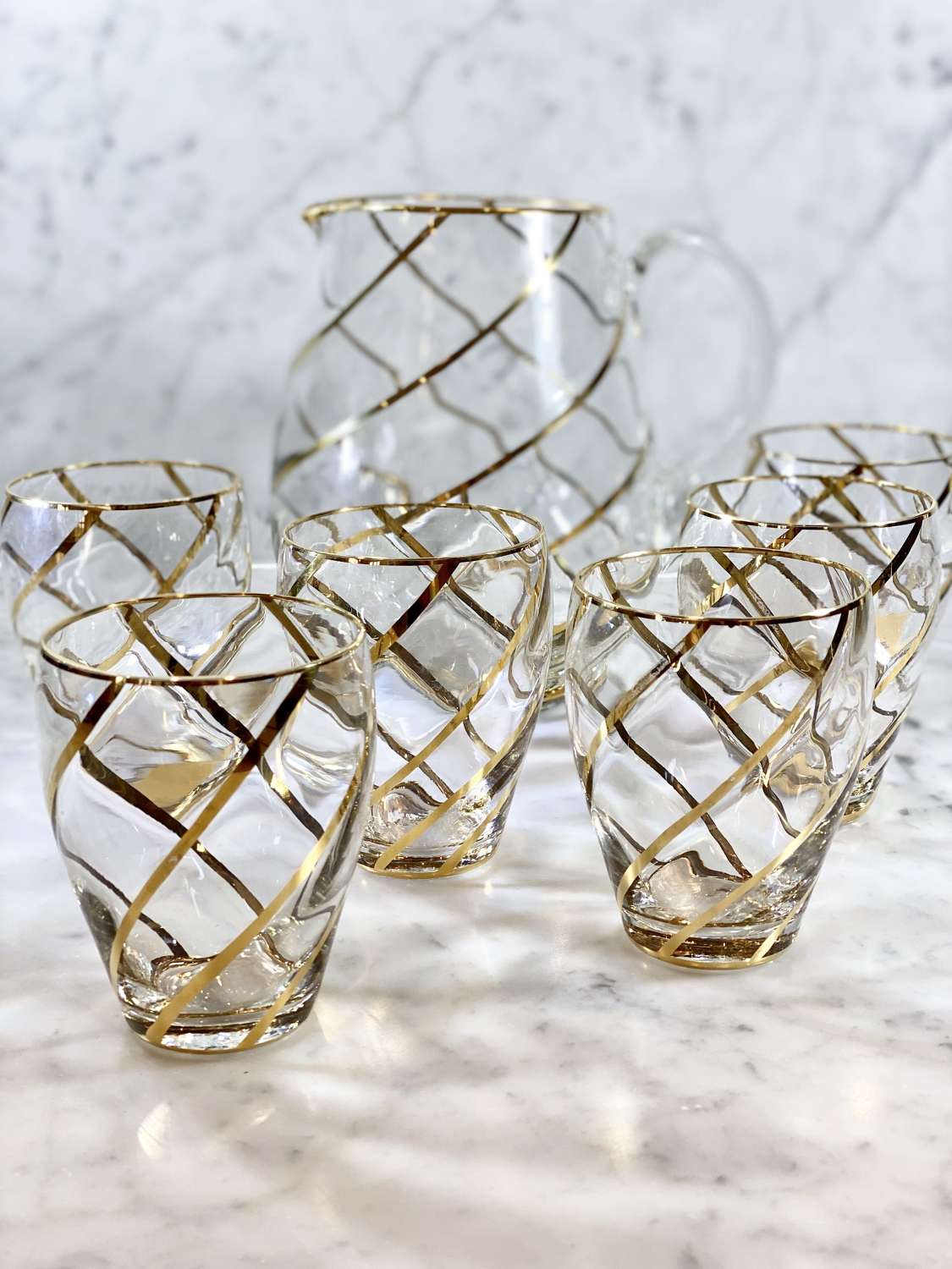 Mid Century 18ct gold spiral cocktail jug and tumblers set
