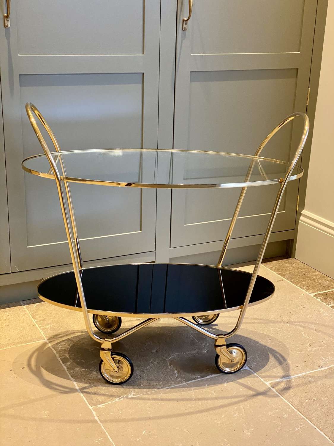 Excellent Italian twin handled oval cocktail trolley