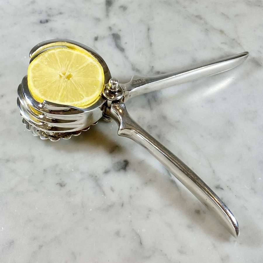 Rare Victorian silver plated citrus lemon squeezer by William Hutton