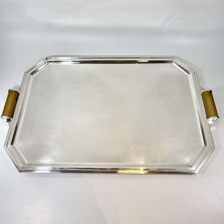 Exemplary large Art Deco silver plated & wooden handle serving tray