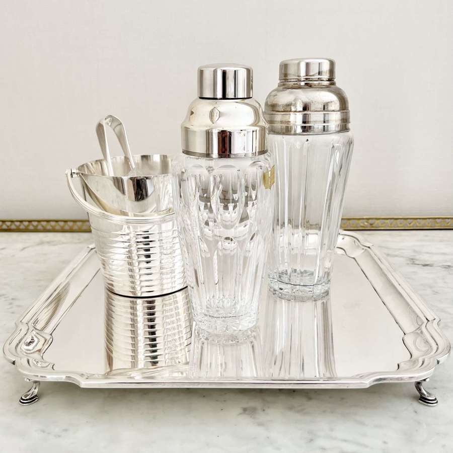 Art Deco English silver plated square drinks tray