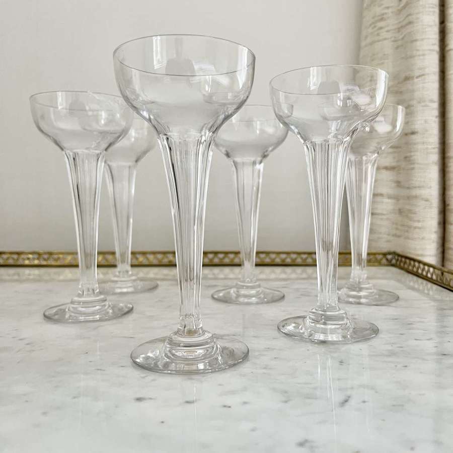 An elegant set of Art Deco hollow stem champagne glasses