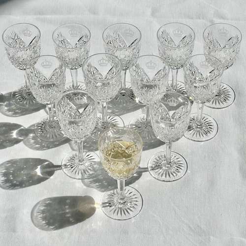 Set Of 12 Crown Etched Crystal Glasses By Thos Webb