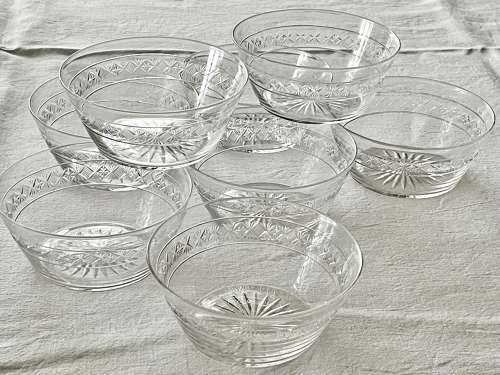 Set Of 8 Edwardian Cut Crystal Dessert Bowls