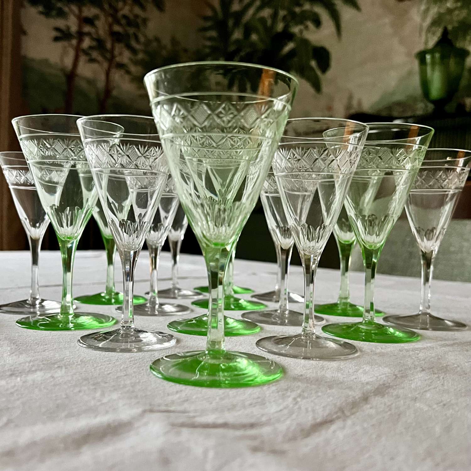 Set Of 16 Edwardian Green And Clear Crystal Wine Glasses