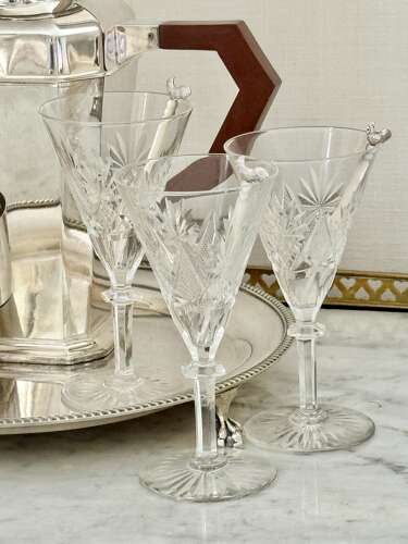 7 Val Saint Lambert Finest Crystal Cocktail or wine Glasses