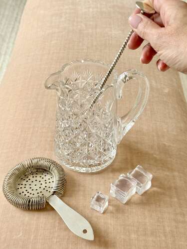 Fine Quality Crown Etched Crystal Jug By Thomas Webb Circa 1920s