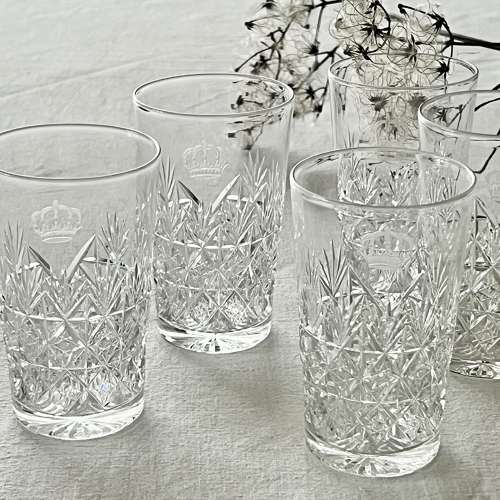 Fine Quality Crown Etched Crystal Tumblers By Thomas Webb