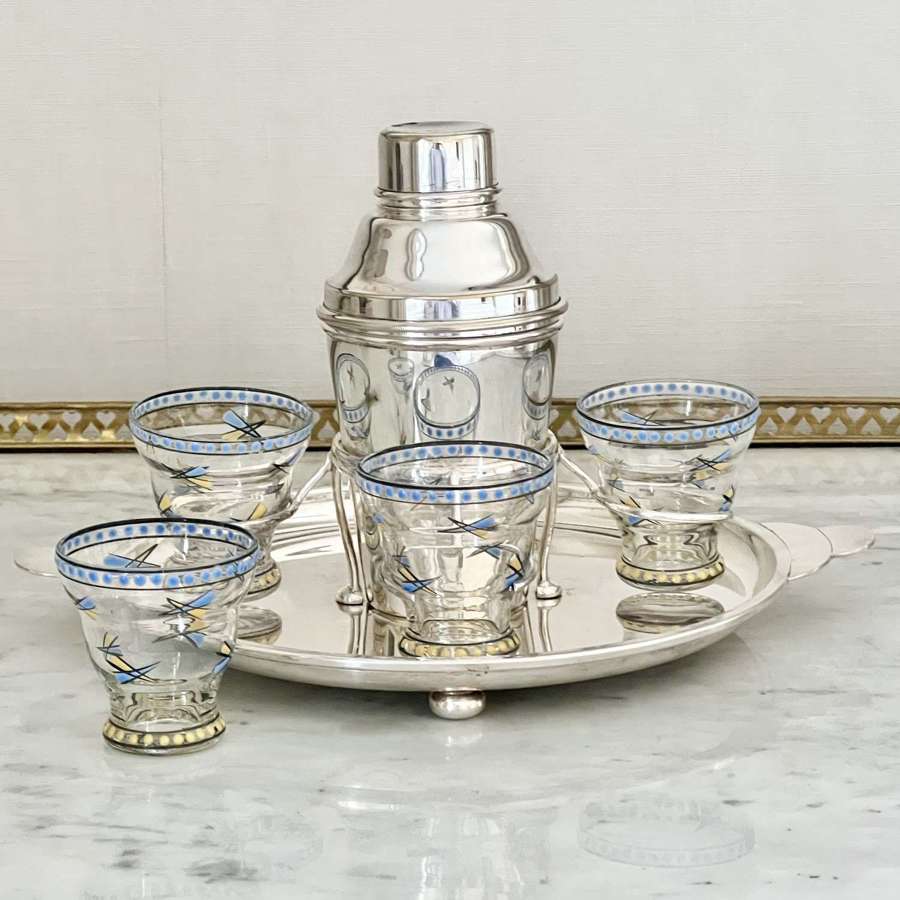 Art Deco Cocktail Shaker Set With Integral Serving Tray Circa 1940/50