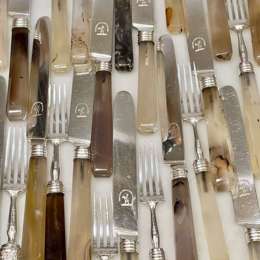 Canteen Of 24 Georgian Silver & Agate Handled Cutlery Hallmark 1813