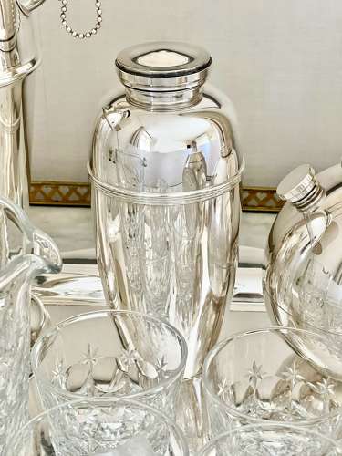 Iconic Sylvia Stave Swedish Cocktail Shaker for C.G. Hallberg 1930s