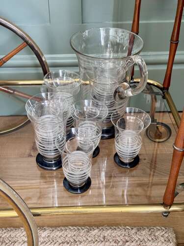 Set Art Deco etched lemonade cocktail jug & tumblers with black bases