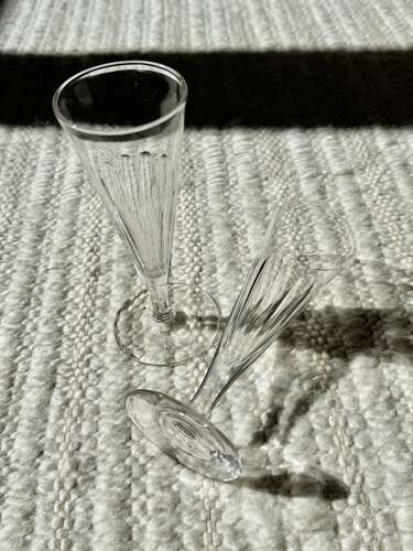 Pair of Georgian slice cut champagne flutes C1800