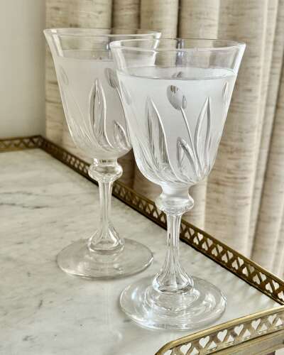 Victorian acid etched crystal large wine goblet glasses attributed to Richardsons