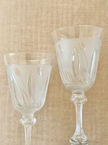 Victorian acid etched crystal large wine goblet glasses attributed to Richardsons