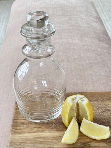 Rare Art Deco cocktail shaker/decanter with citrus lemon squeezer lid C1930