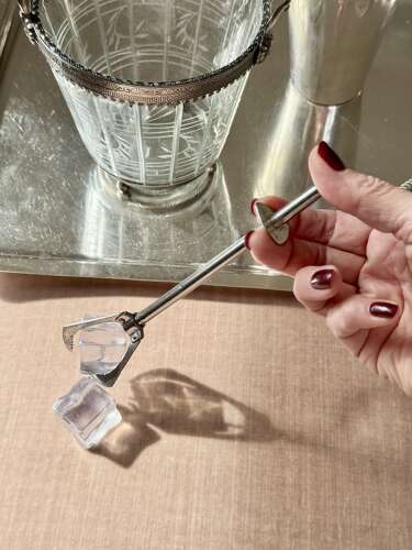 Useful pair of mechanical ice grabber tongs C1960
