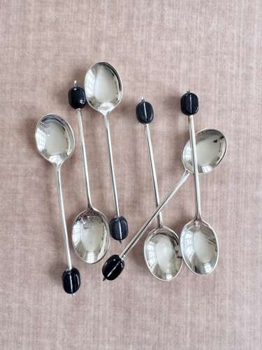 Set Art Deco silver plated black coffee bean finial spoons in case