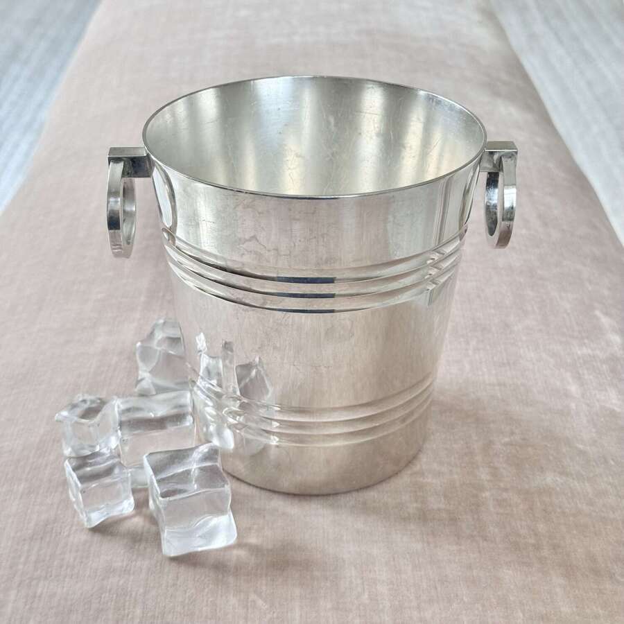 Excellent St Medard silver plated ice bucket & star cut ice melt tray C1940s