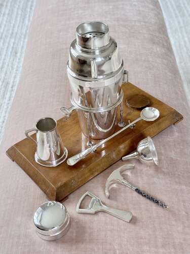 Art Deco silver plated bar cocktail making set by Walker & Hall C1920