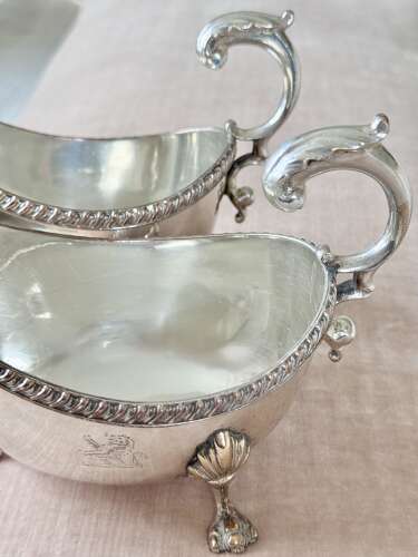 Pair Edwardian silver plated gravy sauce boats