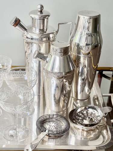 Two French vintage taste du vin dishes