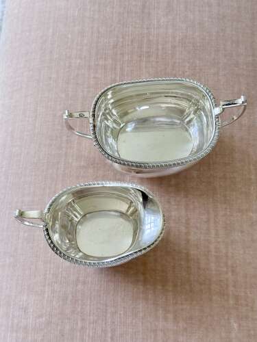 Georgian style silver plated sugar pot & creamer jug