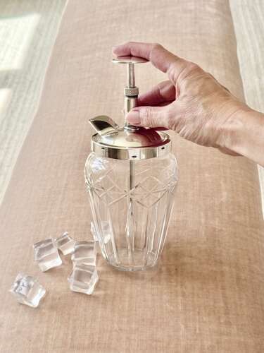 ‘The Rapid’ Mechanical Cocktail Shaker Mixer 1933