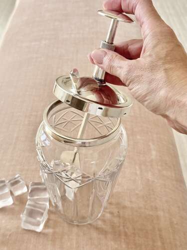 ‘The Rapid’ Mechanical Cocktail Shaker Mixer 1933