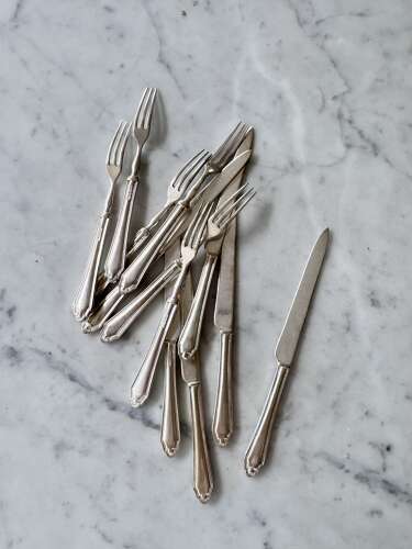 Art deco silver plated dessert fruit knives and forks for 6 guests