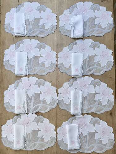 Vintage Madeira Hand Embroidered Organdy Placemat & napkin 16-Piece Setting for 8