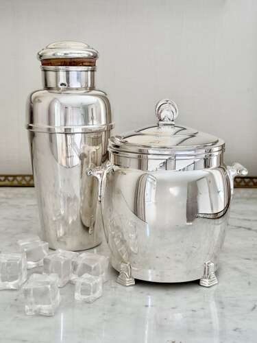 An Art Deco Silver plated Ice Bucket by William Suckling C1930